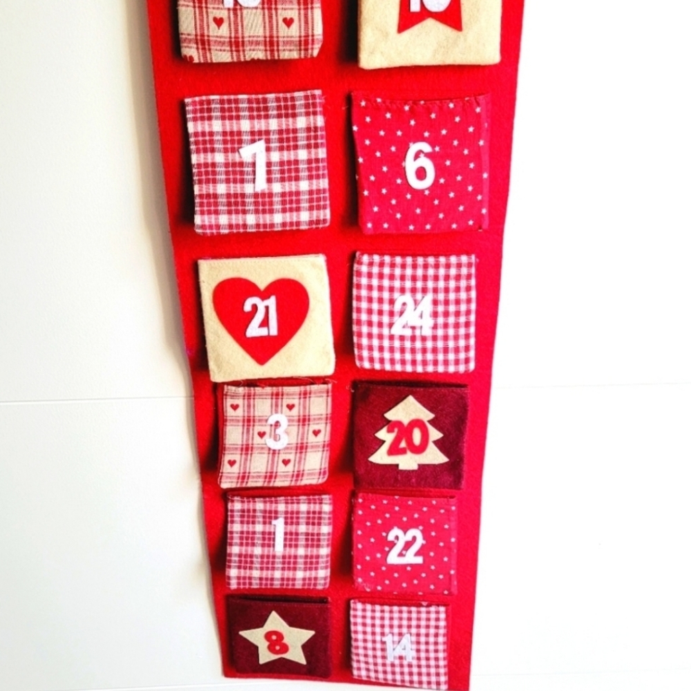 NWT Refillable Christmas Advent Calendar and Holiday Decor 8 Item Bundle - Picture 12 of 13